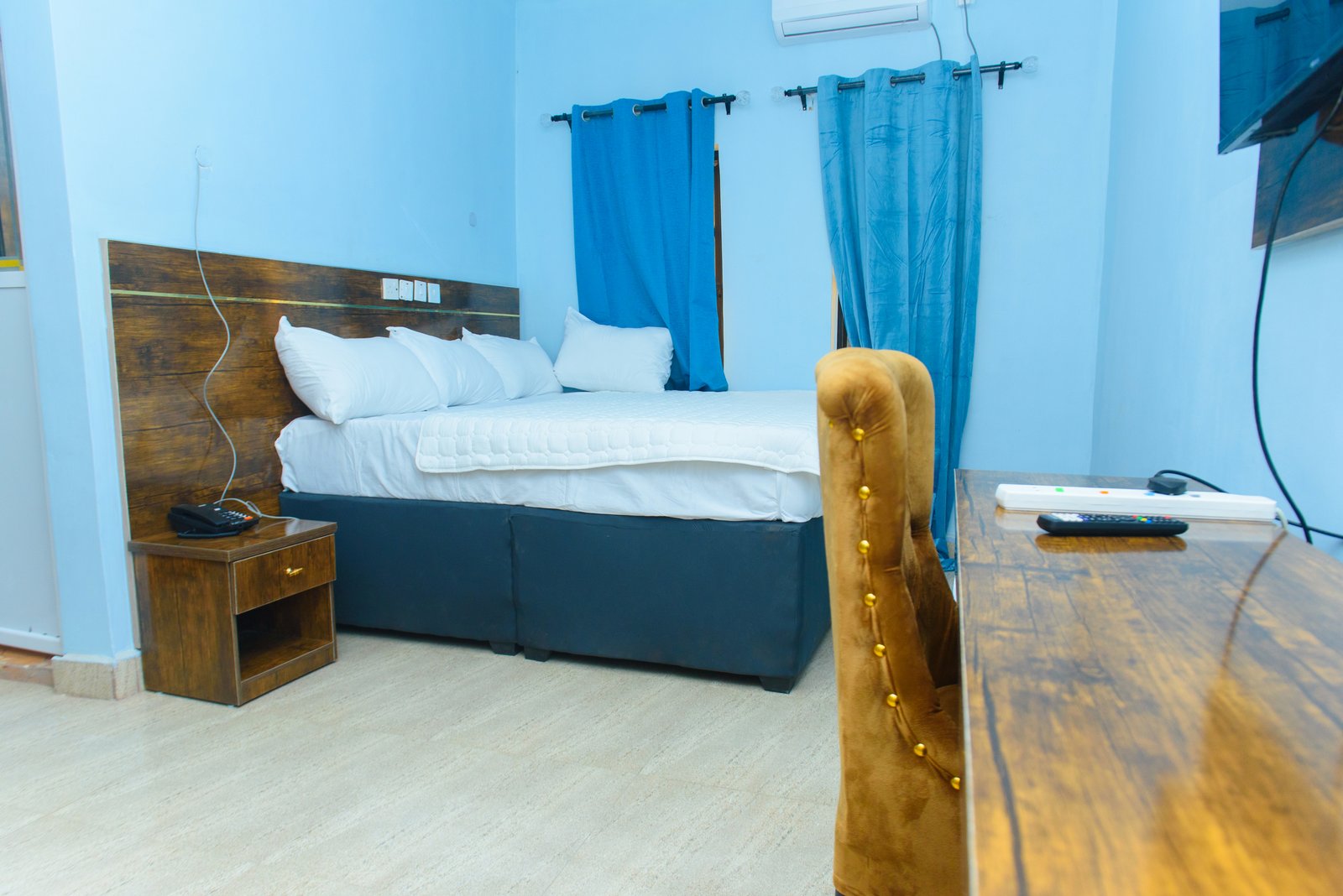 Welcome to Alaks Hotels